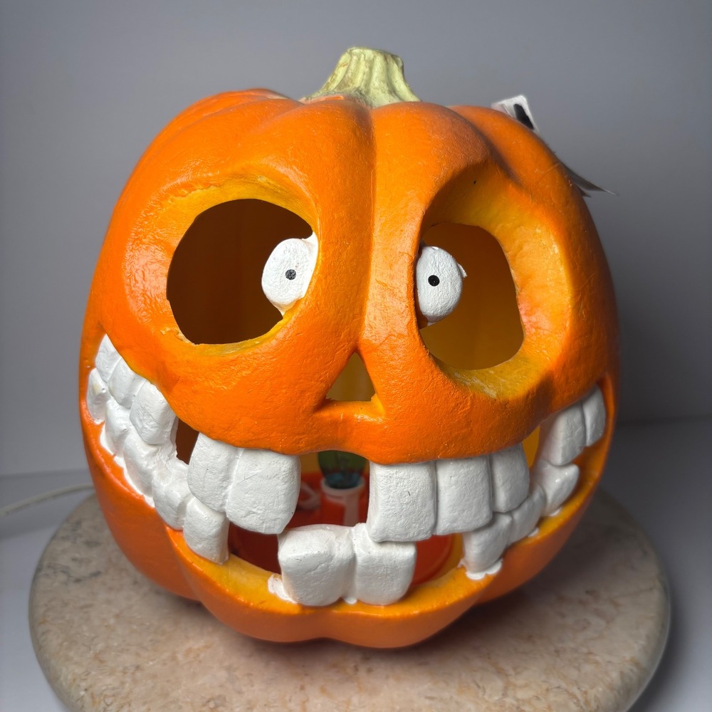 NOS‎ Walmart Crazy Jack Lighted Pumpkin 9" Orange Goofy Teeth Halloween Decor